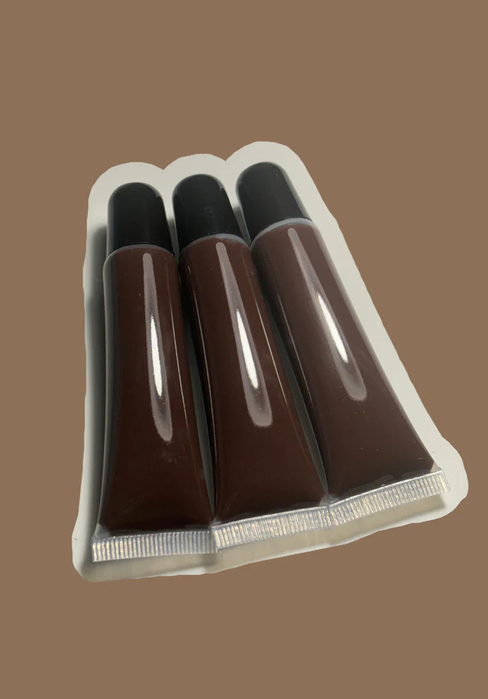 I Tiramisu tinted squeeze lacquer