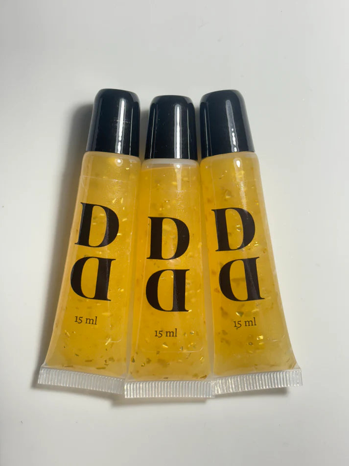 Jet to Janeiro squeeze lacquer