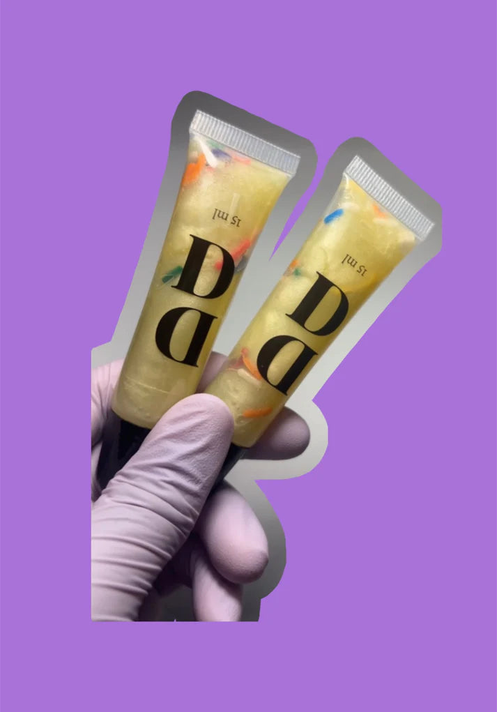 Forget Me Not squeeze lacquer