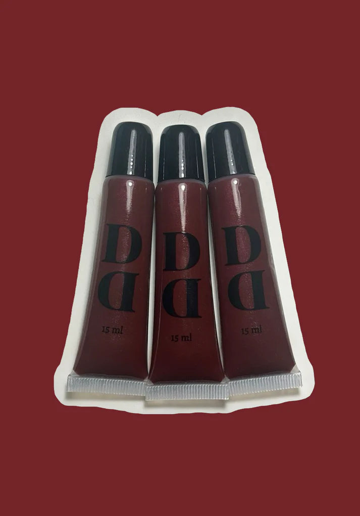 Spiked Apple tinted squeeze lacquer